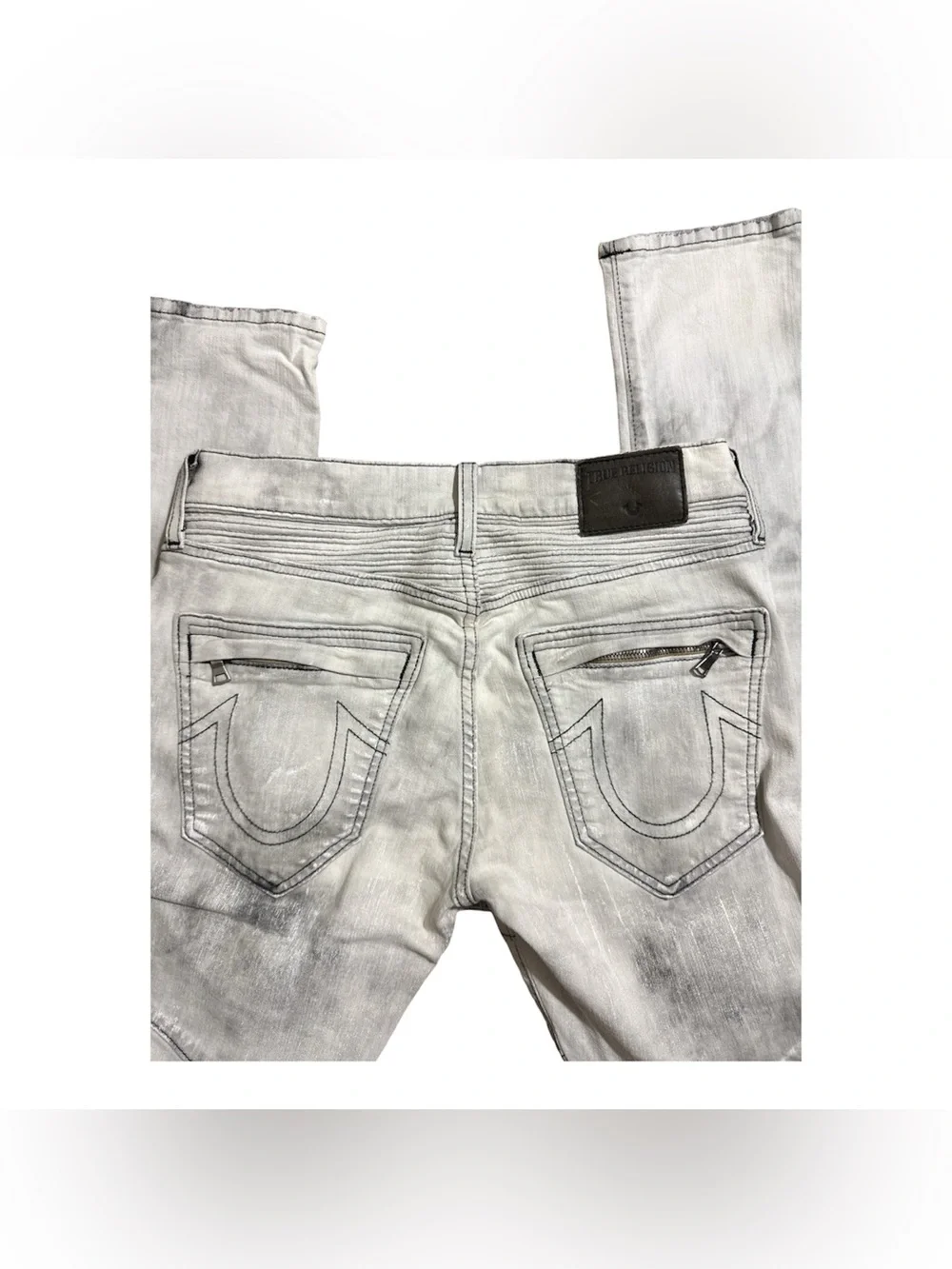 True Religion Men’s Rocco Relaxed Skinny Distressed Jeans Sz 29